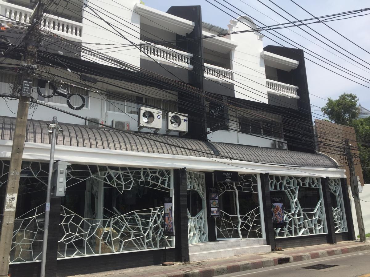 Rock Hotel Bangkok Exterior foto