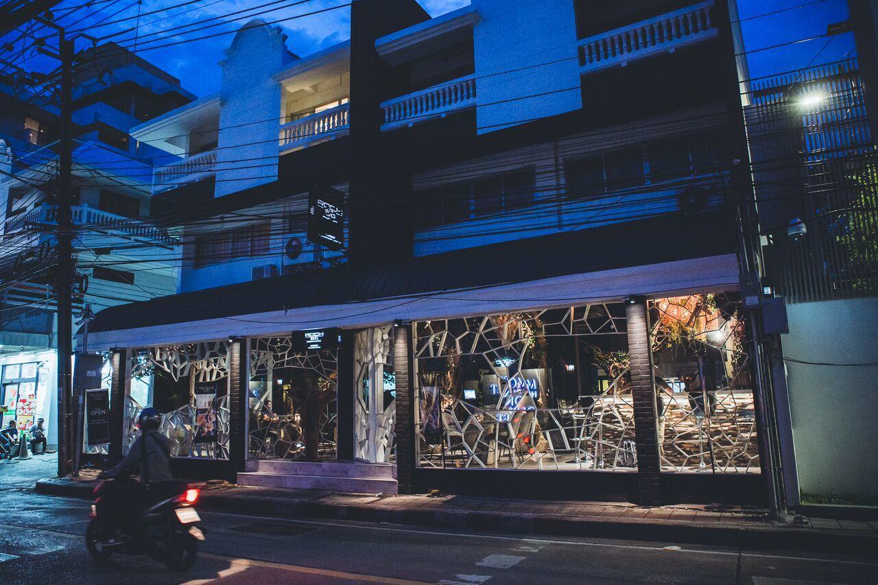 Rock Hotel Bangkok Exterior foto